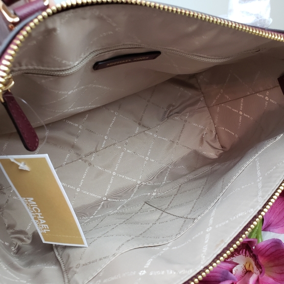 🌺NWT Michael Kors LG Ciara Satchel bag merlot MK - Picture 5 of 7